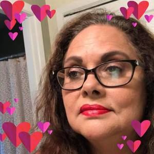 Meet your Posher, Diana